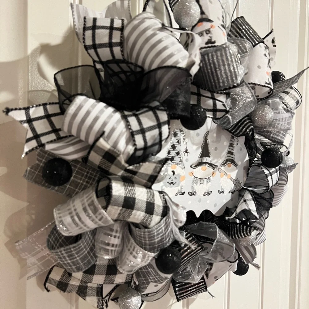 13 inch Halloween Ribbon Wreath Black White Gnome MW4